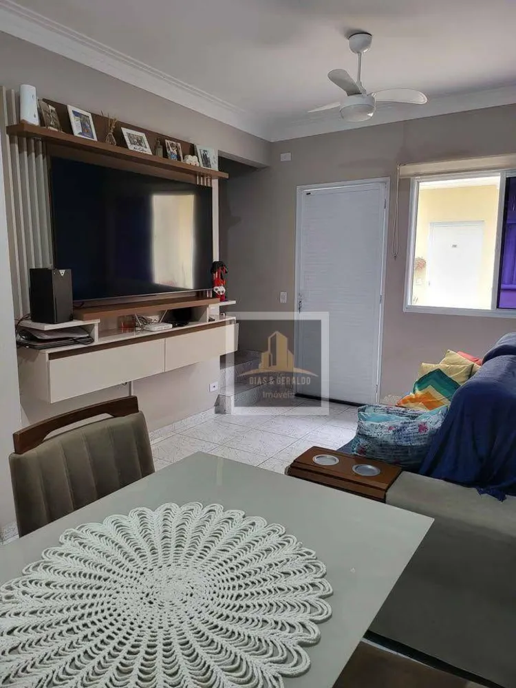 Sobrado, 2 quartos, 69 m² - Foto 2