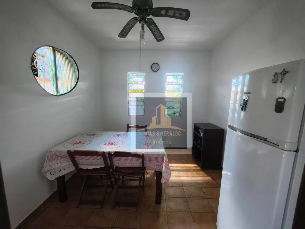 Casa, 2 quartos, 100 m² - Foto 2