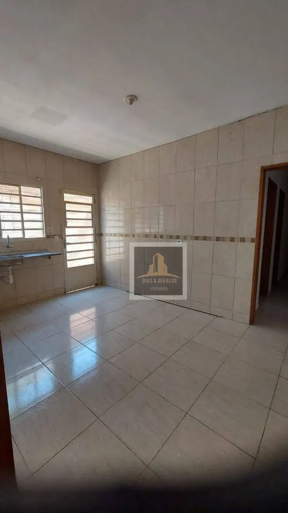 Casa, 2 quartos, 78 m² - Foto 1
