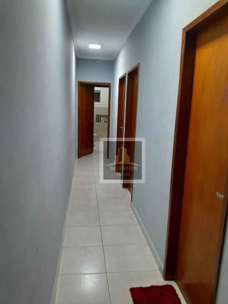 Casa, 3 quartos, 134 m² - Foto 4
