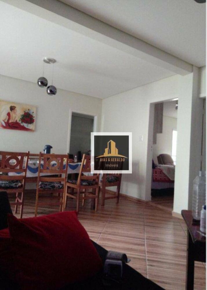 Casa, 4 quartos, 280 m² - Foto 3