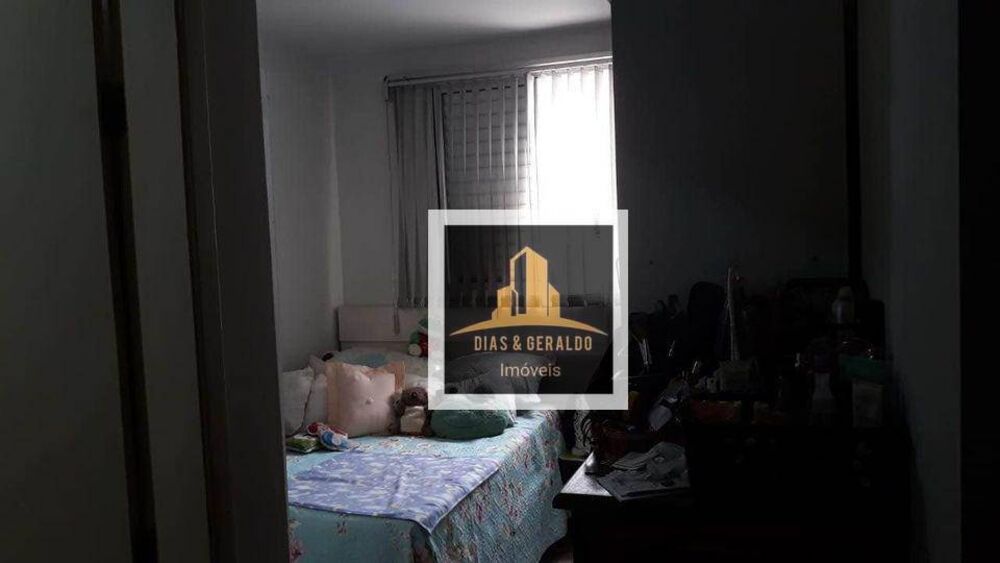 Apartamento à venda com 2 quartos, 69m² - Foto 2