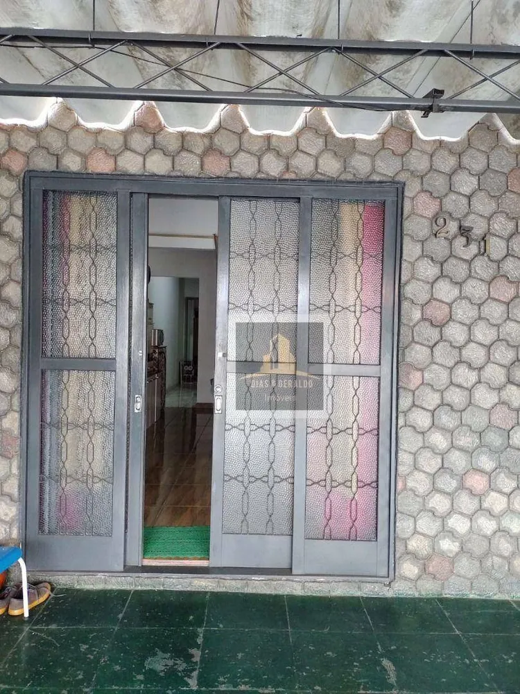 Casa, 3 quartos, 70 m² - Foto 1