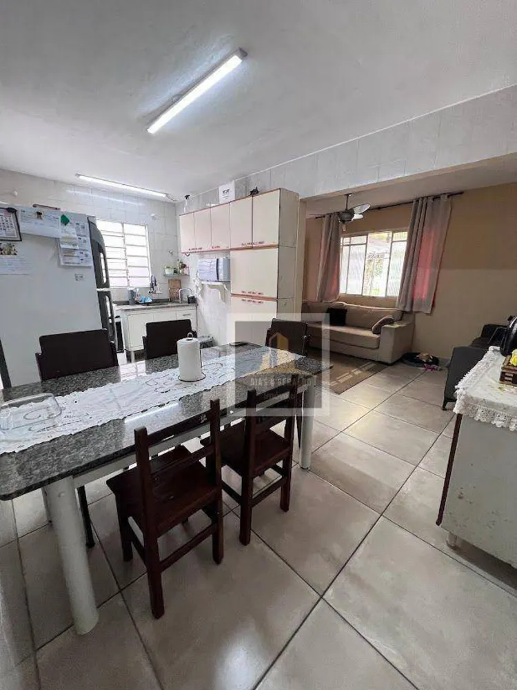 Casa, 5 quartos, 120 m² - Foto 3