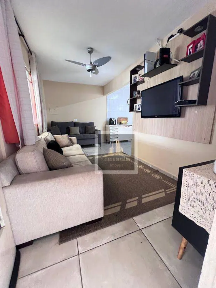 Casa, 5 quartos, 120 m² - Foto 2