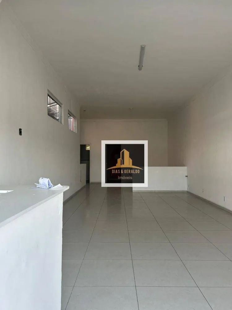 Loja-Salão, 68 m² - Foto 1