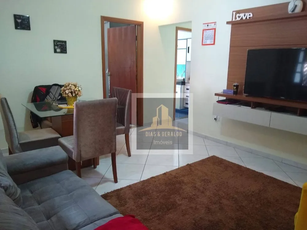 Casa, 4 quartos, 220 m² - Foto 3