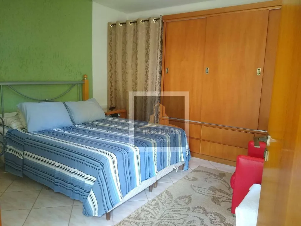 Casa, 4 quartos, 220 m² - Foto 18