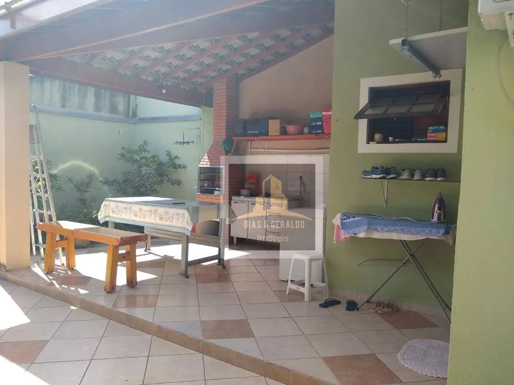 Casa, 4 quartos, 220 m² - Foto 15