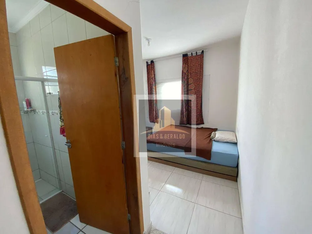 Casa, 3 quartos, 77 m² - Foto 3