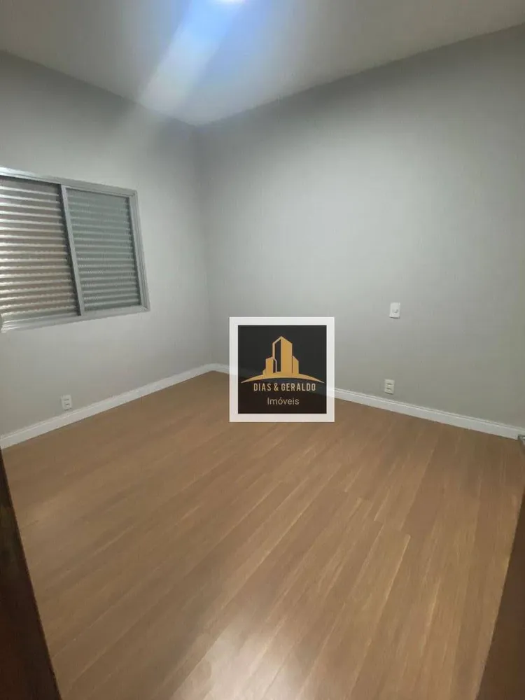 Casa, 3 quartos, 191 m² - Foto 4