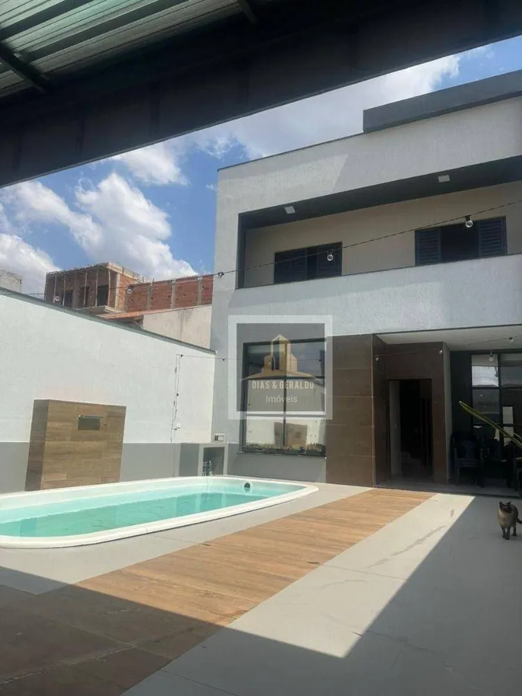 Sobrado, 3 quartos, 132 m² - Foto 3