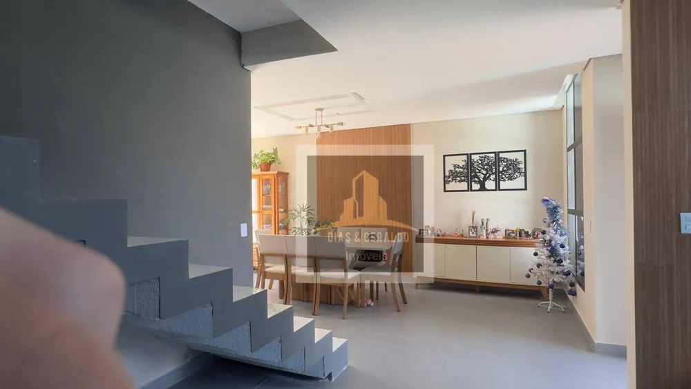 Sobrado, 3 quartos, 132 m² - Foto 1