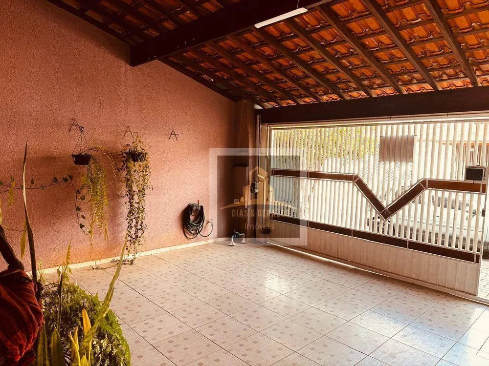 Sobrado, 3 quartos, 190 m² - Foto 3