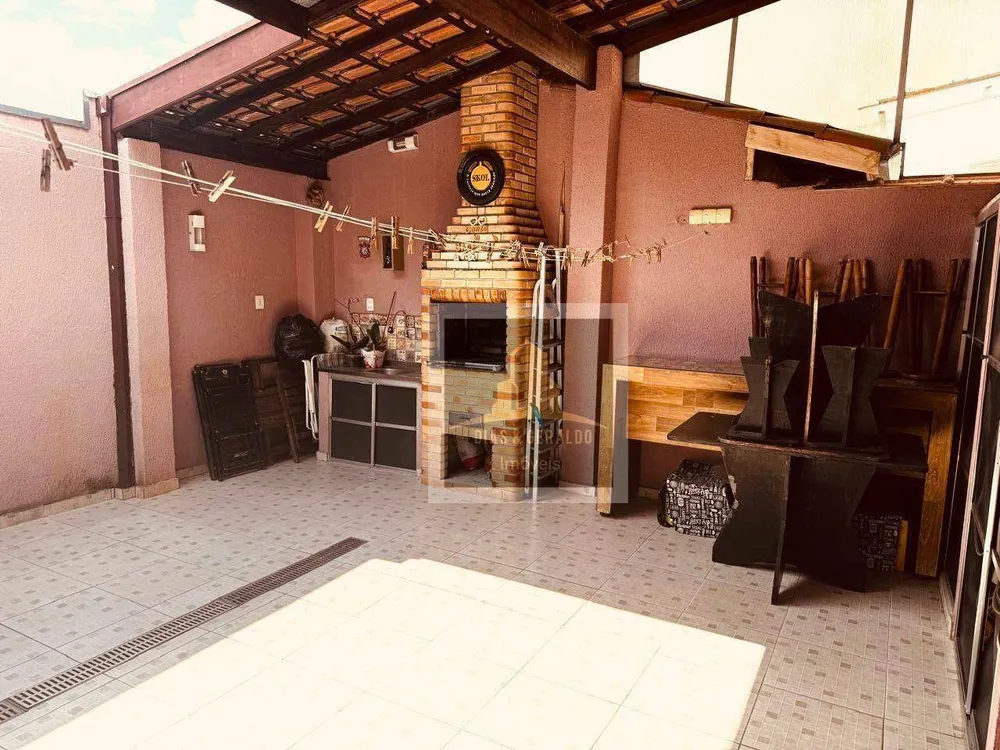 Sobrado, 3 quartos, 190 m² - Foto 3