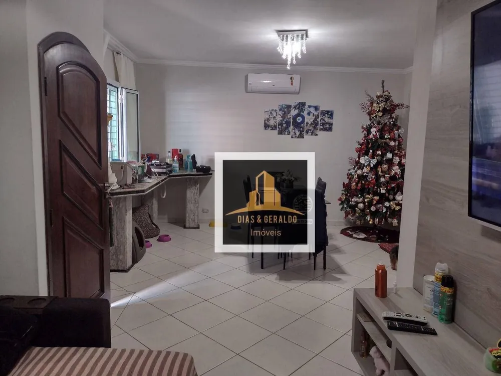 Casa, 3 quartos, 110 m² - Foto 2