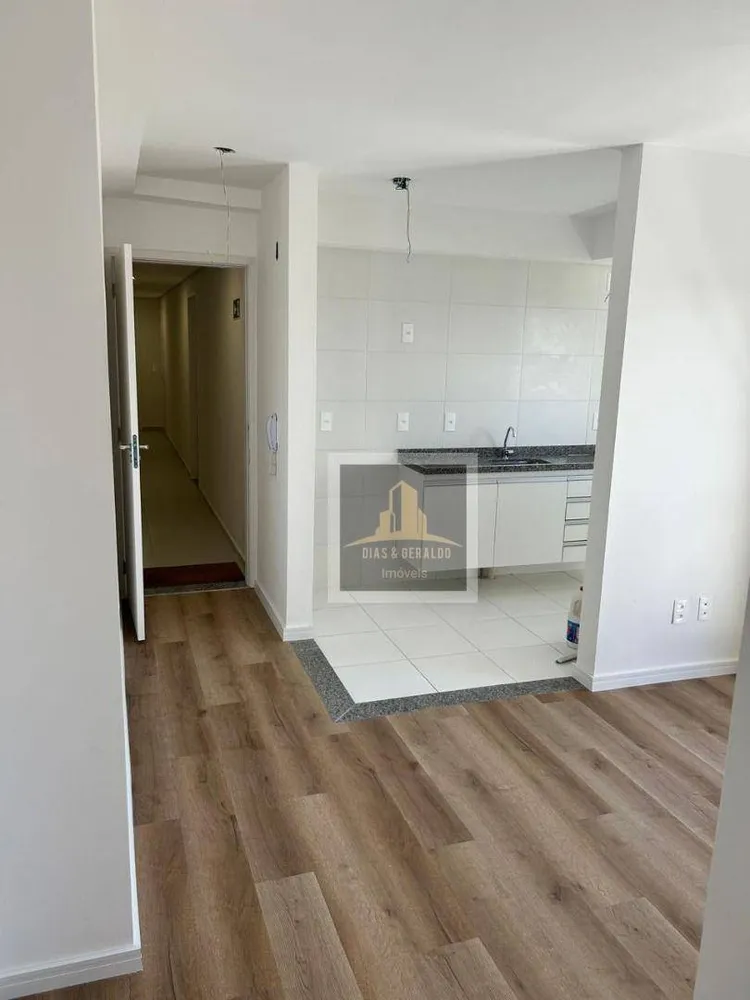 Apartamento, 2 quartos, 59 m² - Foto 1