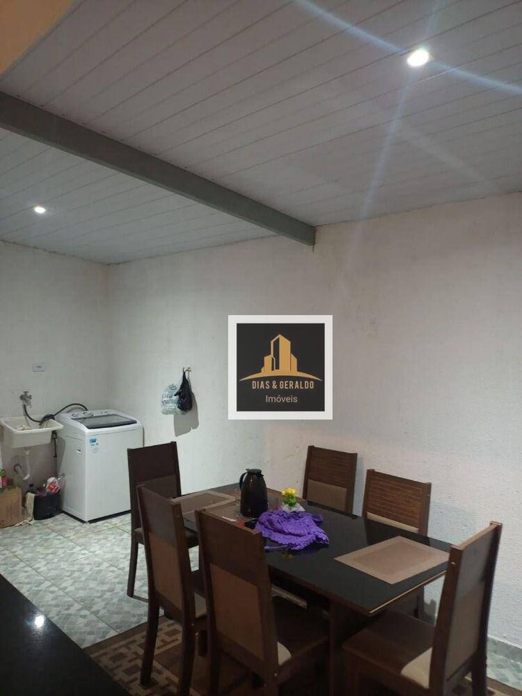 Casa, 6 quartos, 184 m² - Foto 4