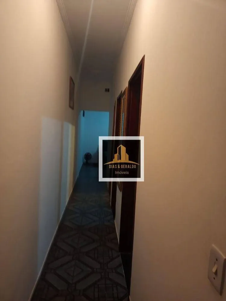 Casa, 6 quartos, 184 m² - Foto 6