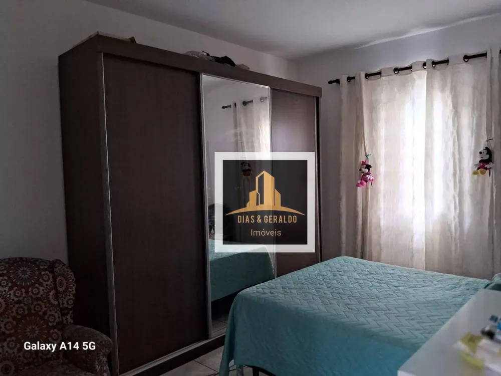 Casa, 3 quartos, 292 m² - Foto 3