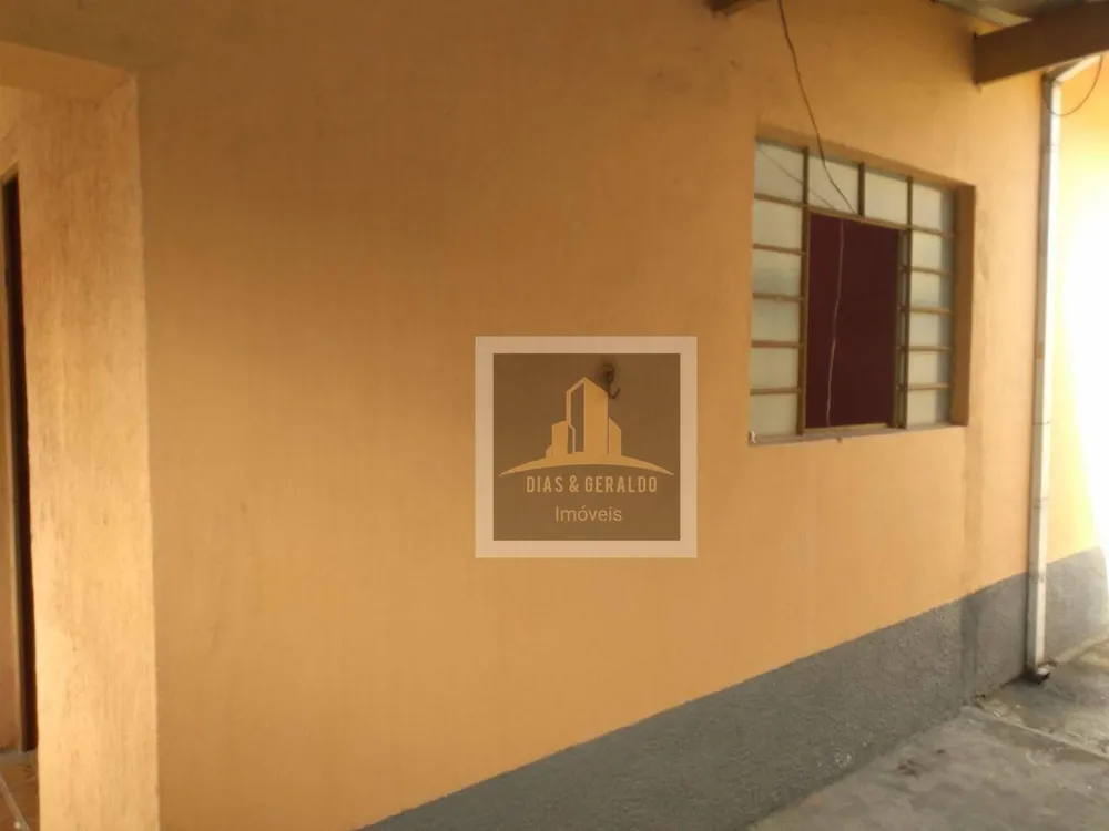 Casa, 4 quartos, 82 m² - Foto 3