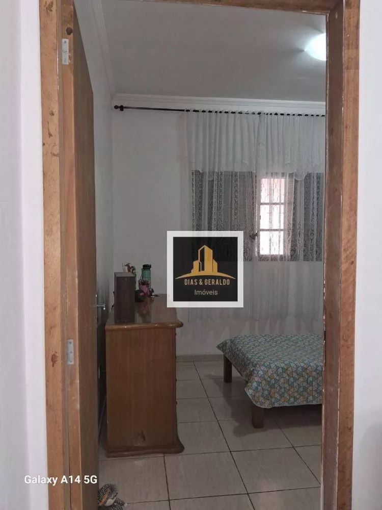 Sobrado, 6 quartos, 154 m² - Foto 2