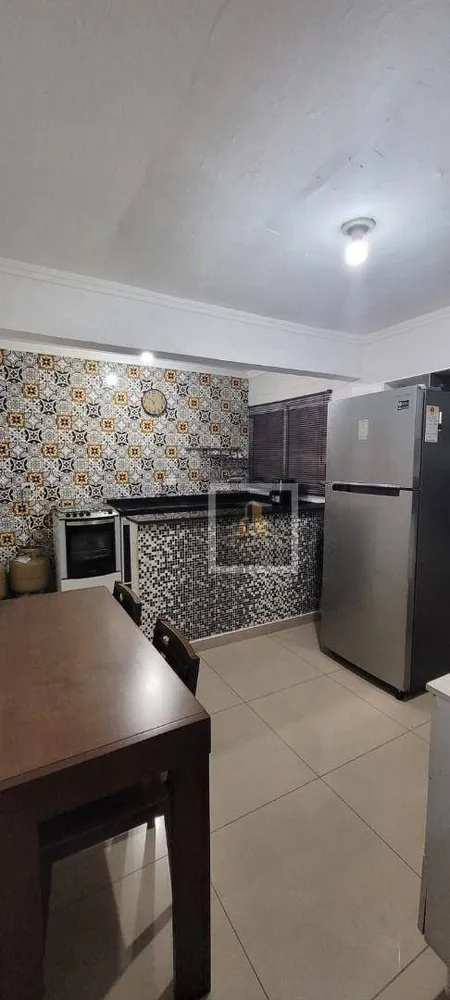 Casa, 3 quartos, 79 m² - Foto 3