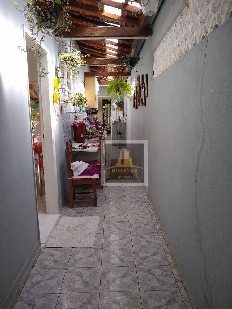Casa, 3 quartos, 122 m² - Foto 3