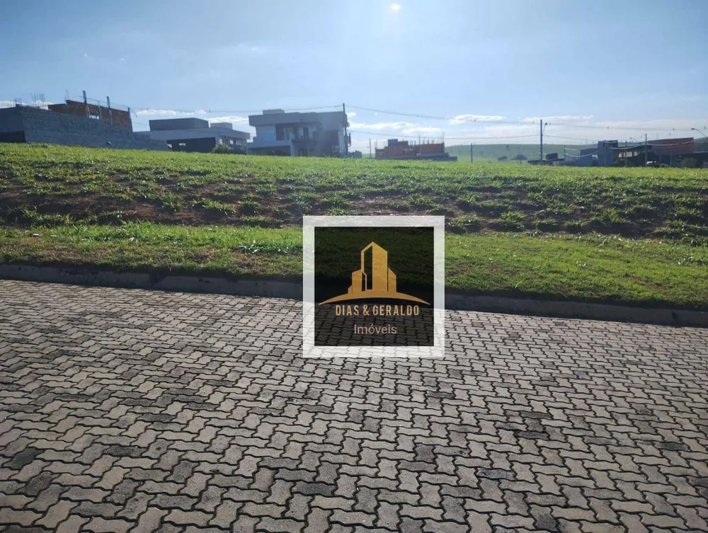 Loteamento e Condomínio, 540 m² - Foto 1