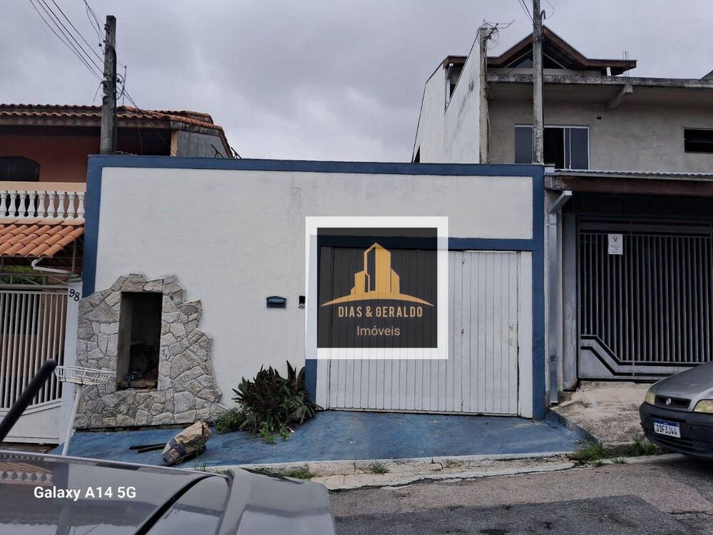 Casa, 1 quarto, 107 m² - Foto 1