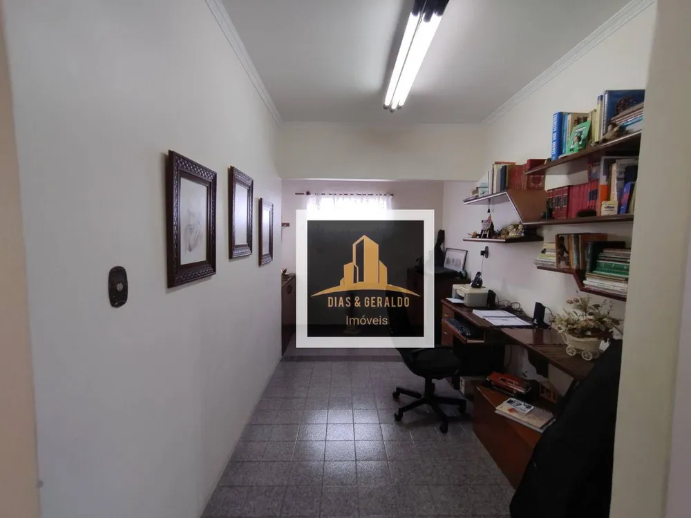 Sobrado, 3 quartos, 239 m² - Foto 3