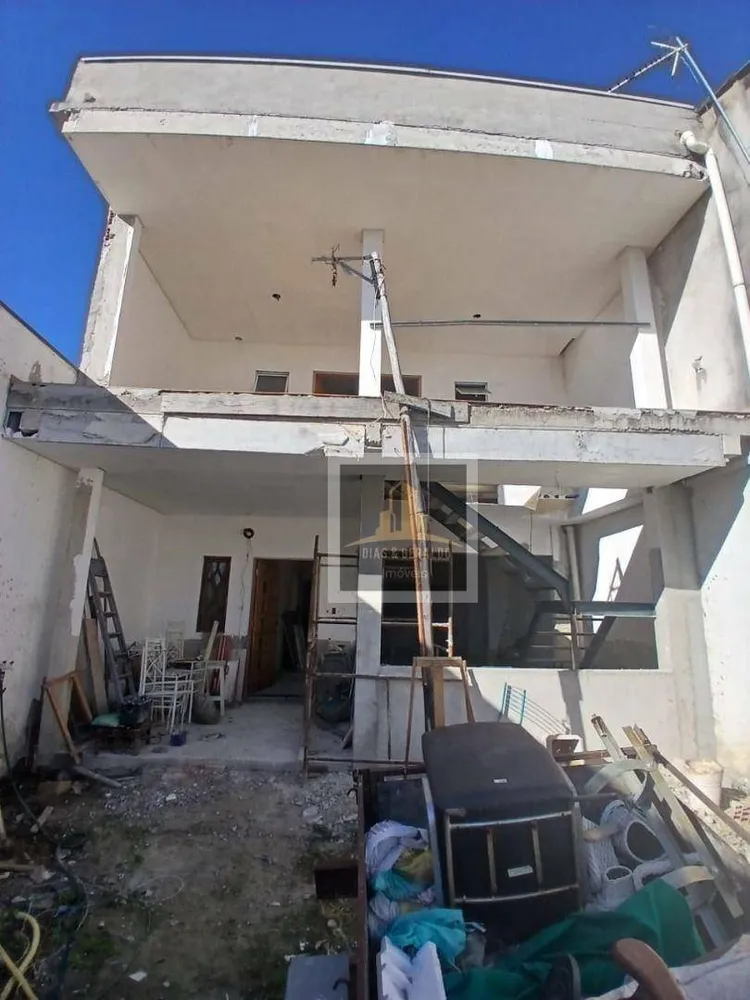 Sobrado, 2 quartos, 220 m² - Foto 1