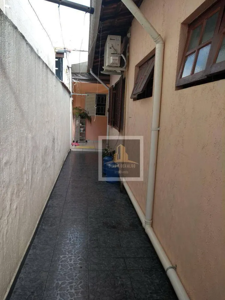Casa, 3 quartos, 220 m² - Foto 9