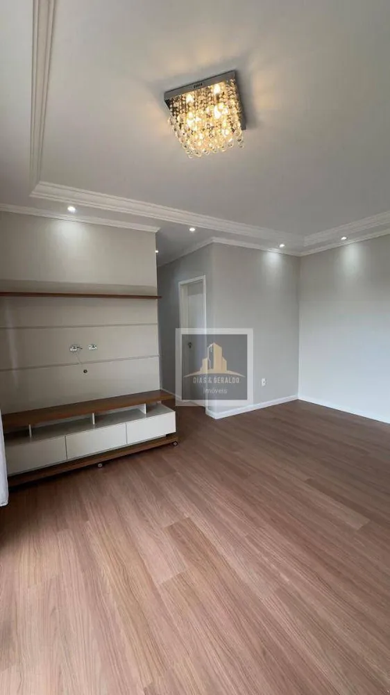 Apartamento, 3 quartos, 76 m² - Foto 2