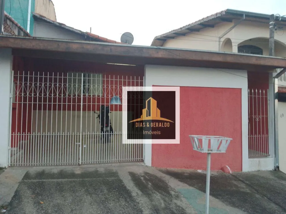 Casa, 2 quartos, 79 m² - Foto 1