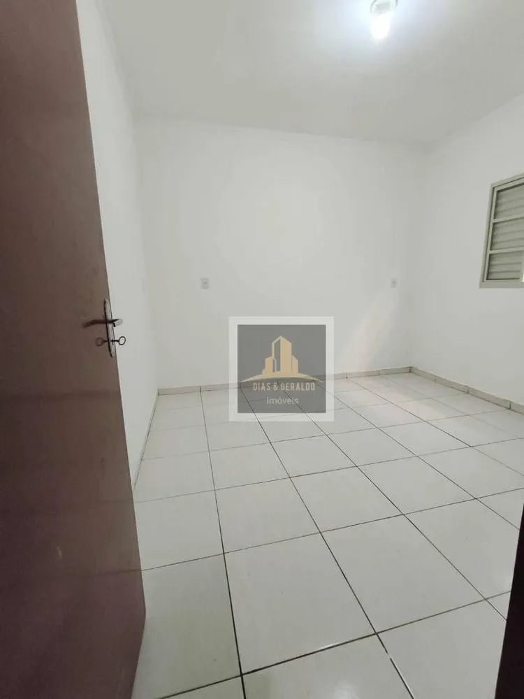Casa, 3 quartos, 64 m² - Foto 11