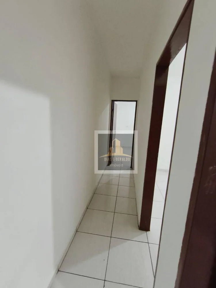 Casa, 3 quartos, 64 m² - Foto 4