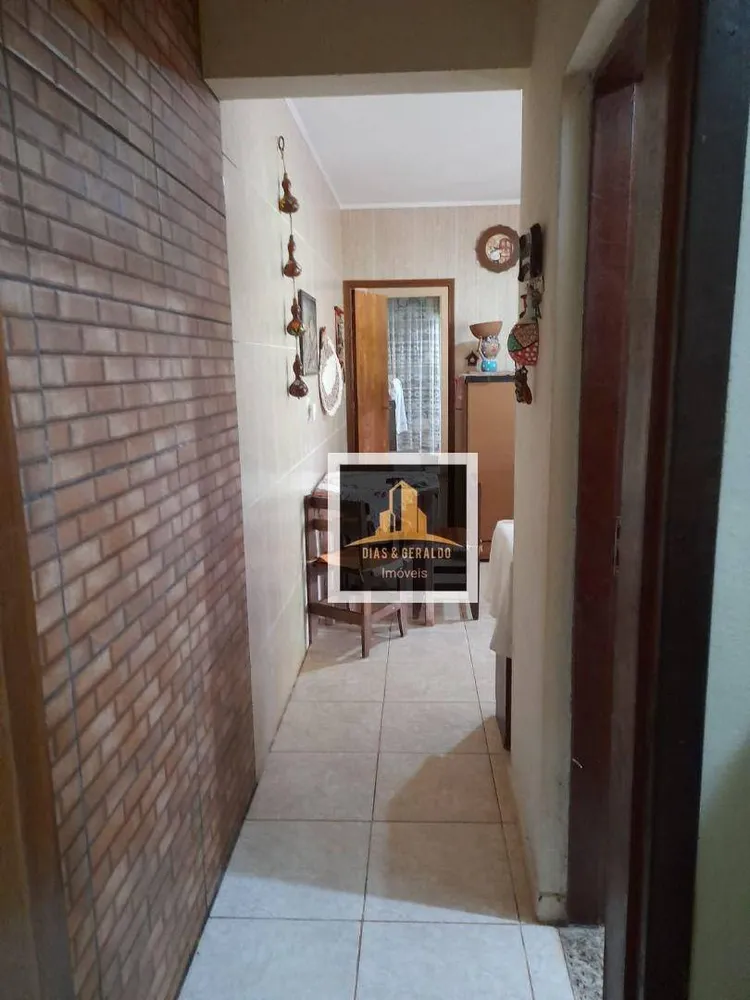 Chácara, 3 quartos, 751 m² - Foto 11