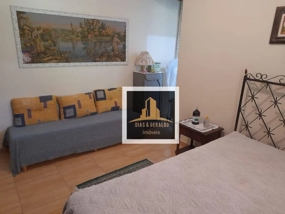 Chácara, 3 quartos, 751 m² - Foto 3