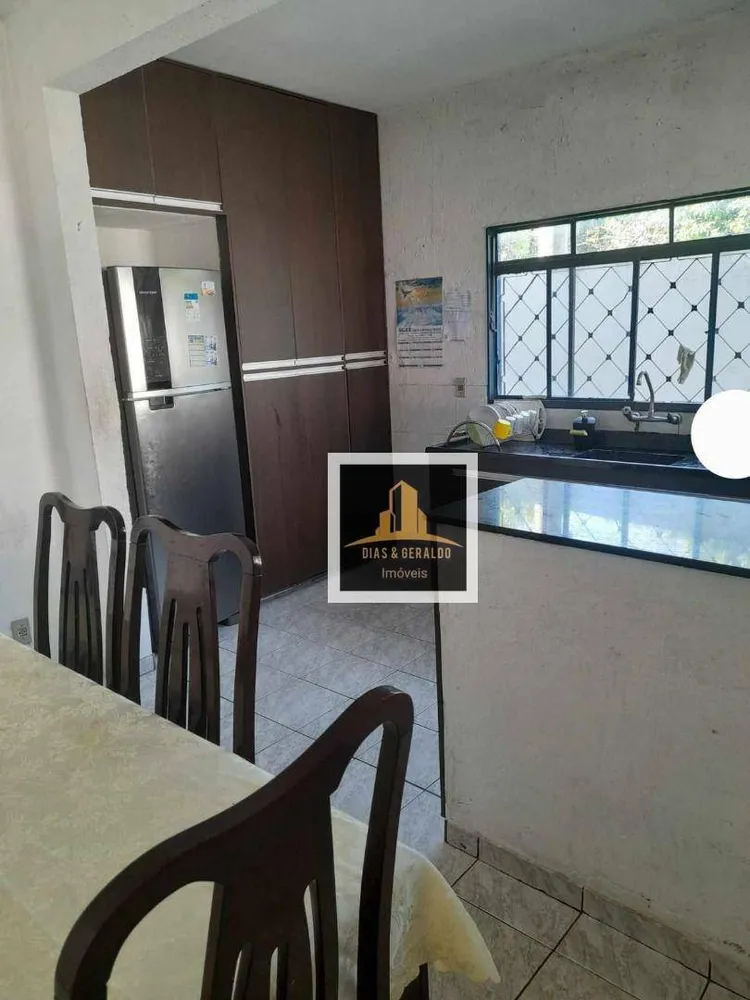 Casa, 3 quartos, 180 m² - Foto 4