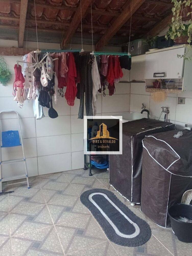 Casa de Condomínio à venda com 2 quartos, 52m² - Foto 2