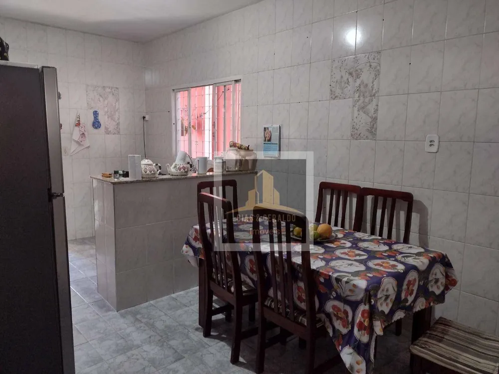 Casa, 5 quartos, 150 m² - Foto 9