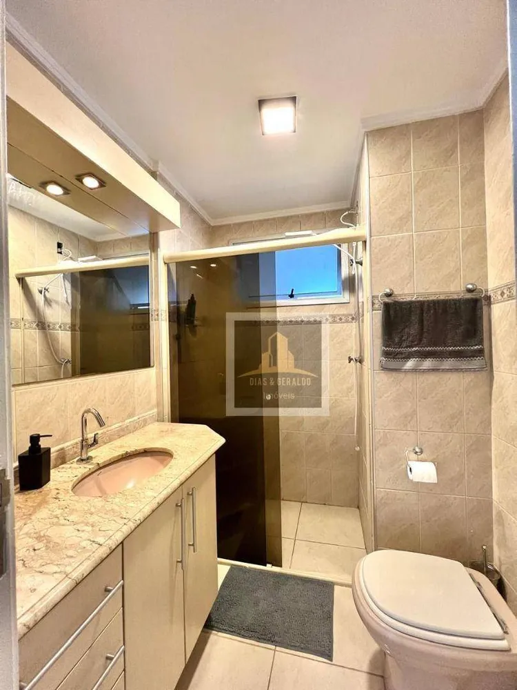 Apartamento, 3 quartos, 76 m² - Foto 3