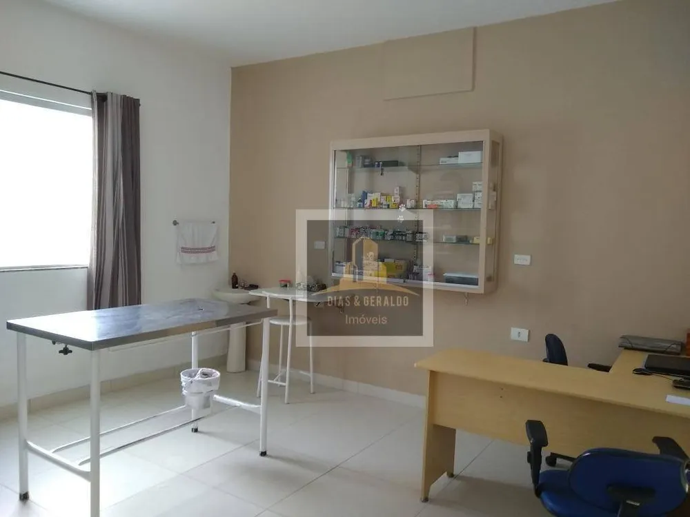 Casa, 3 quartos, 420 m² - Foto 3