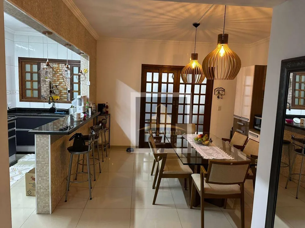 Sobrado, 3 quartos, 172 m² - Foto 3