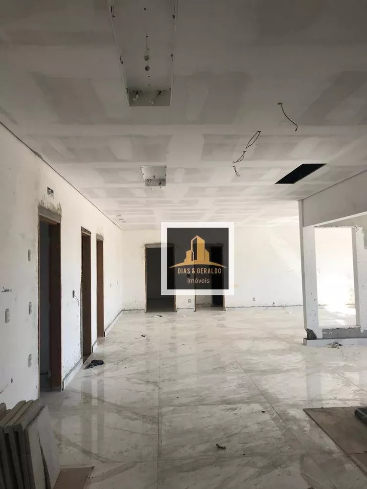 Chácara, 8 quartos, 6000 m² - Foto 10