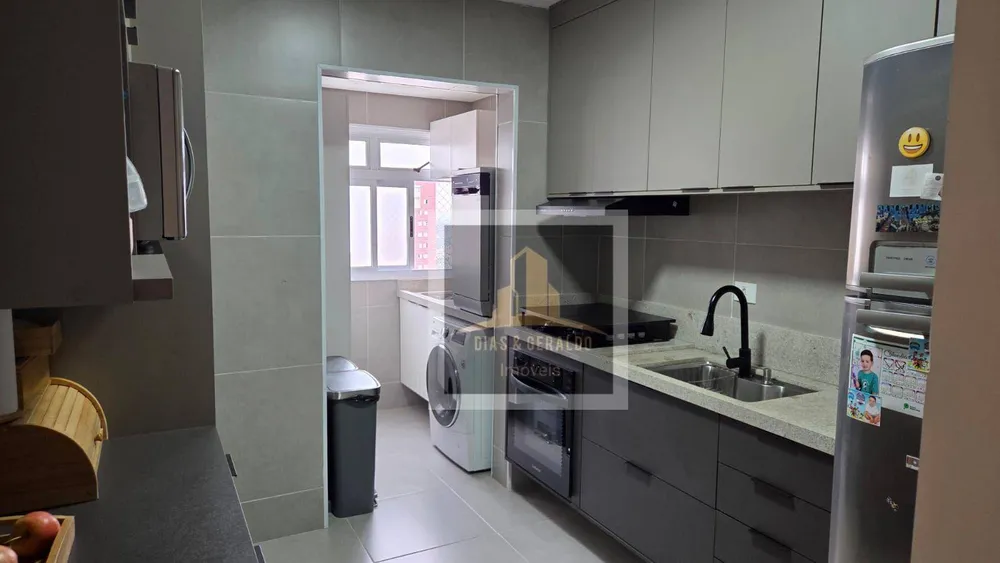 Cobertura, 3 quartos, 167 m² - Foto 2
