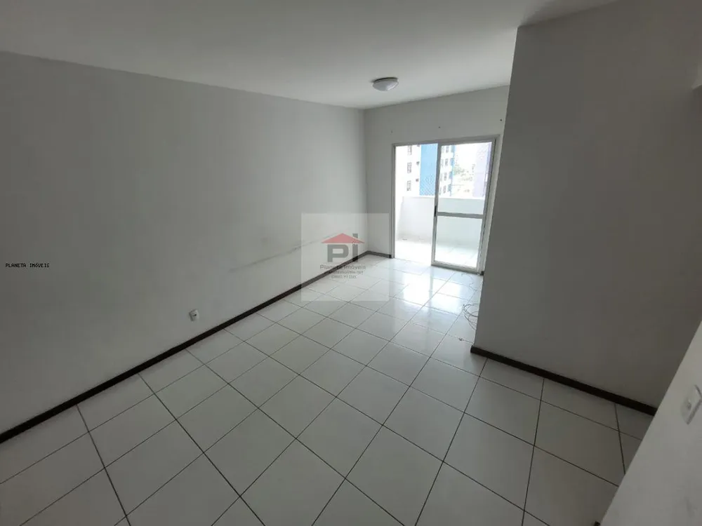 Apartamento, 3 quartos, 100 m² - Foto 2