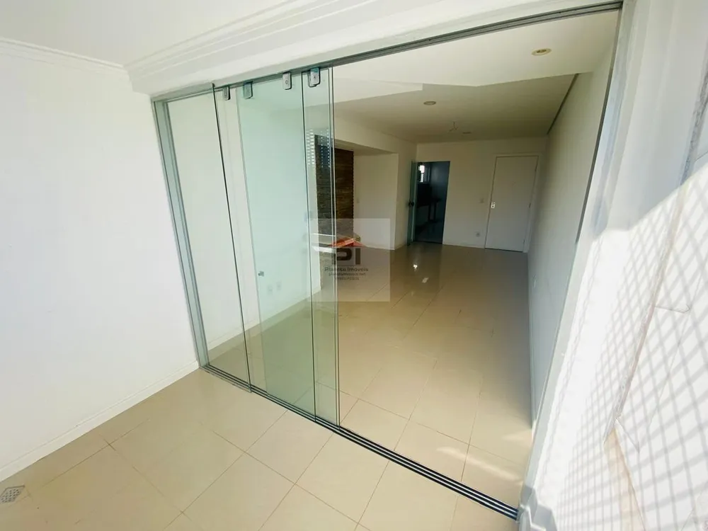 Apartamento, 3 quartos, 93 m² - Foto 2