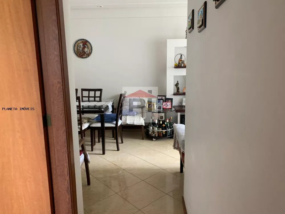 Apartamento à venda com 2 quartos, 65m² - Foto 5